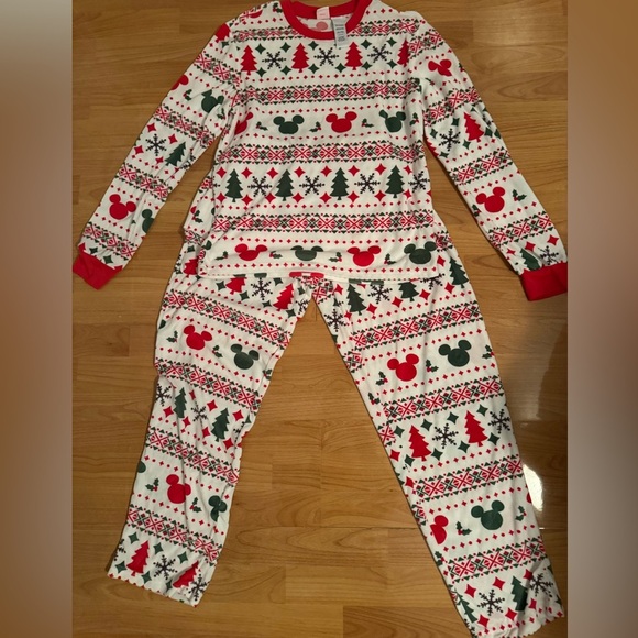NWOT Disney Mickey Holiday Small Pajama Set - Picture 1 of 3